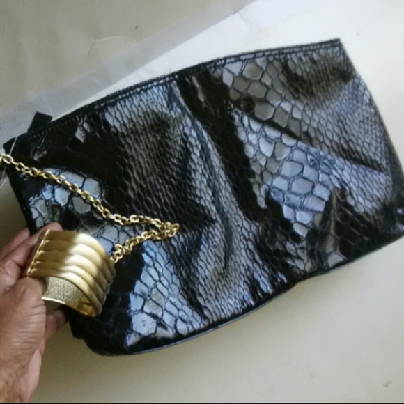 Rihanna Reb'l Fleur Collection Purse - Picture 1 of 8